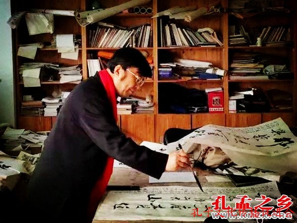 丹青中的圣裔——孔维克